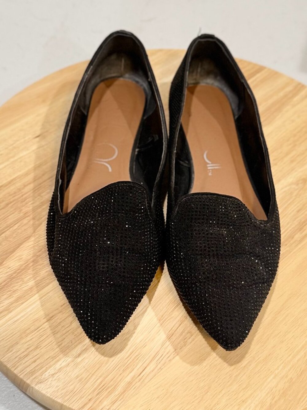 9 US Women’s Black Rhinestone-Embellished Flats - Comfortable Pointed Toe Shoes